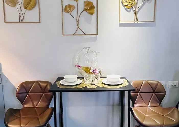 Wanderc Cozy Place Staycation Aparthotel